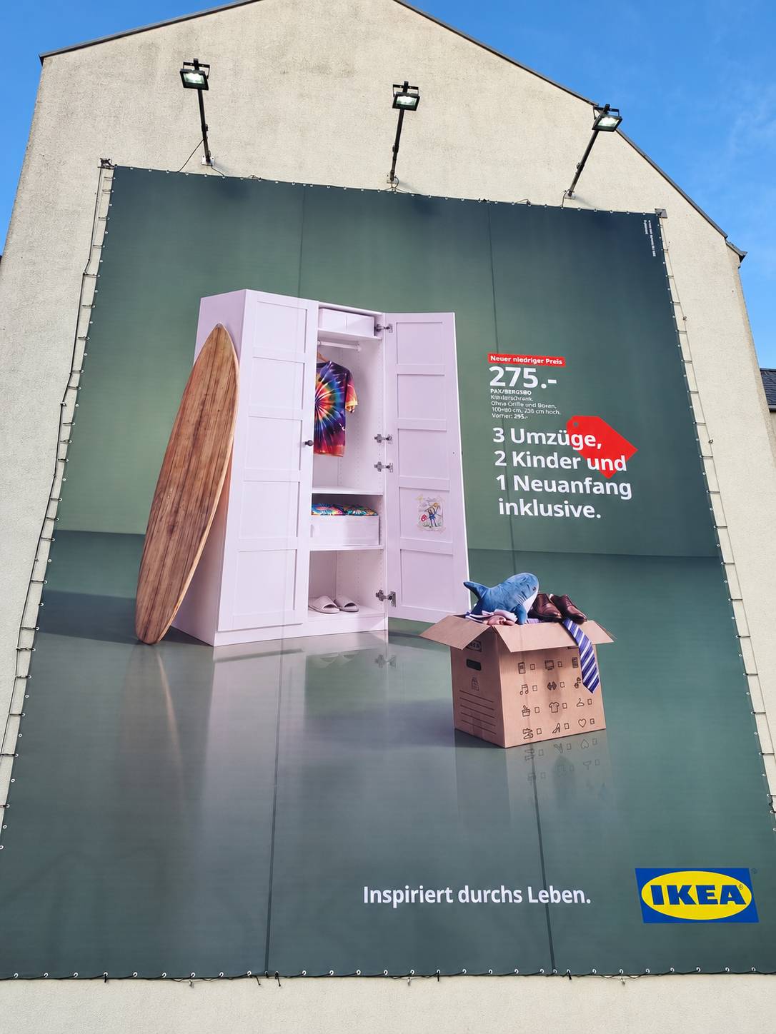 IKEA-Riesenposter der Herbstkampagne 2026 an einer Giebelwand in Kiel